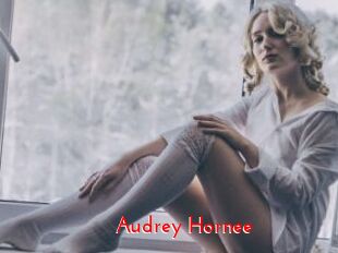 Audrey_Hornee