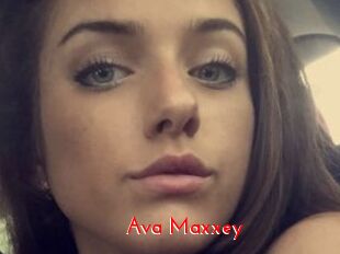 Ava_Maxxey