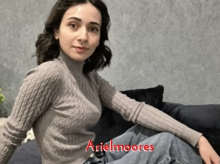 Arielmoores