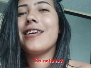 Brunettehott