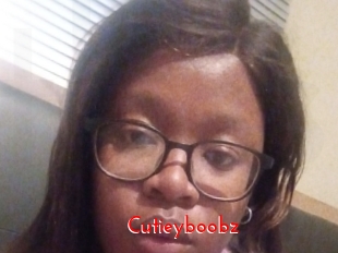 Cutieyboobz