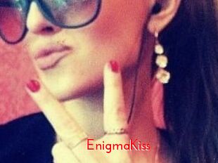 Enigma_Kiss