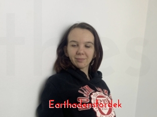 Earthadensfordek