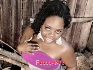 FoxxxyMia