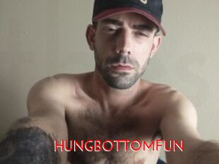 HUNGBOTTOMFUN
