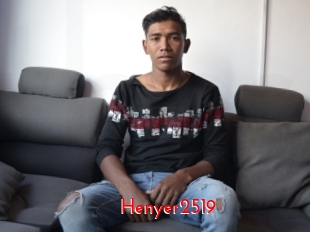 Henyer2519