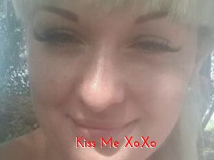 Kiss_Me_XoXo