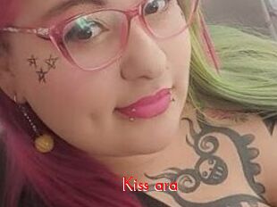 Kiss_ara