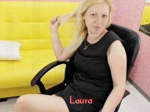 Laura_Tease