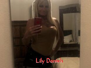 Lily_Daniels