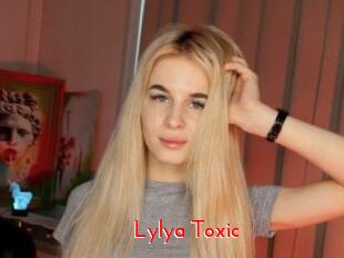 Lylya_Toxic