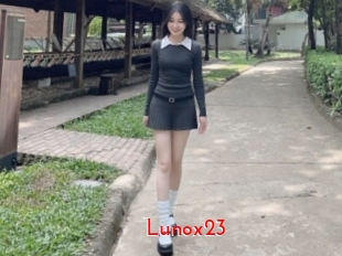 Lunox23