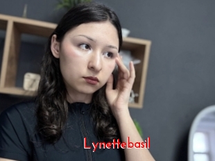 Lynettebasil
