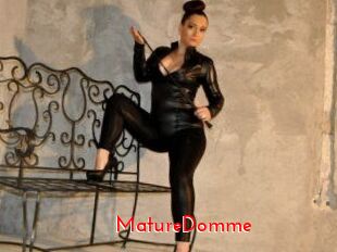 MatureDomme