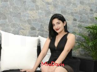 MiaDavis