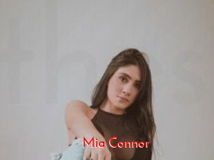 Mia_Connor
