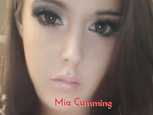 Mia_Cumming