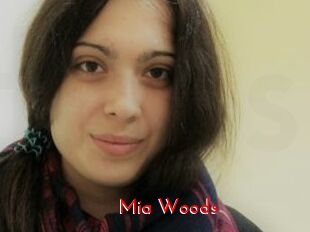 Mia_Woods