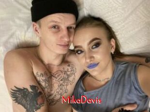 MikaDavis