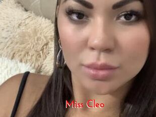 Miss_Cleo