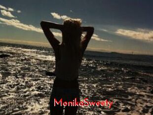 MonikaSweety
