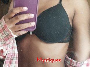 Mystiquee