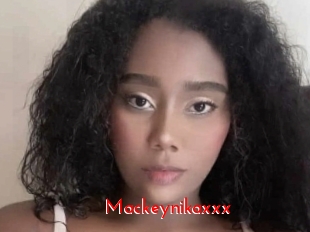 Mackeynikaxxx