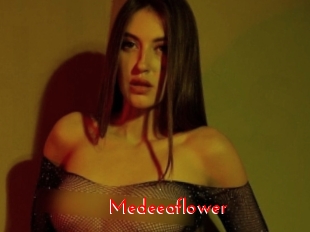 Medeeaflower