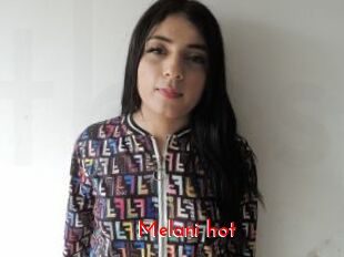 Melani_hot