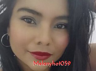 Melanyhot059
