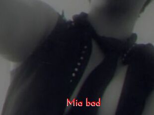 Mia_bad