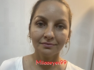 Miiaaeyes99