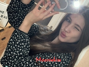 Mooniekiss