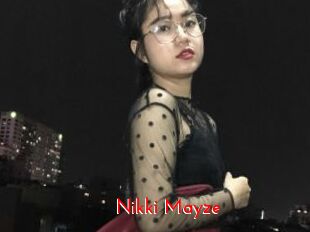 Nikki_Mayze
