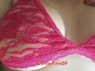 Olivia_Ann_69