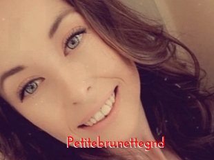 Petitebrunettegnd