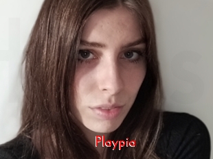 Playpia