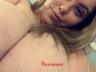 Roxieeee