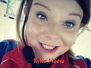 Rylee_Moore