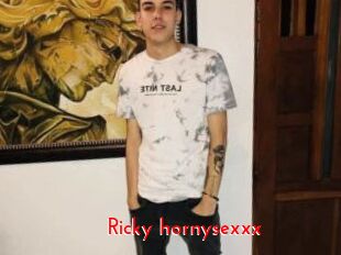 Ricky_hornysexxx