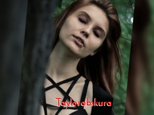Taylorobskura