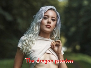 The_dragon_priestess