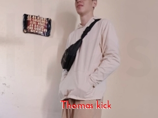 Thomas_kick