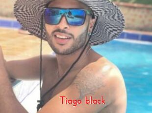 Tiago_black