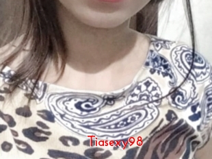 Tiasexy98