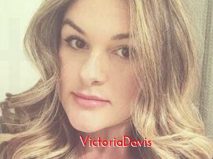 Victoria_Davis