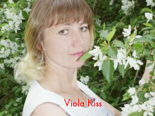 Viola_Kiss_