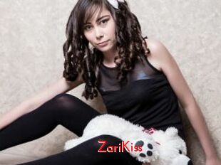 ZariKiss